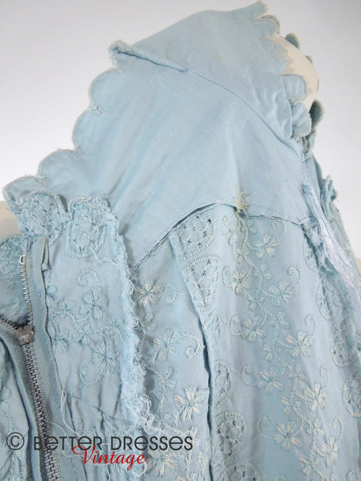 50s Light Blue Embroidered Dress - sm, med