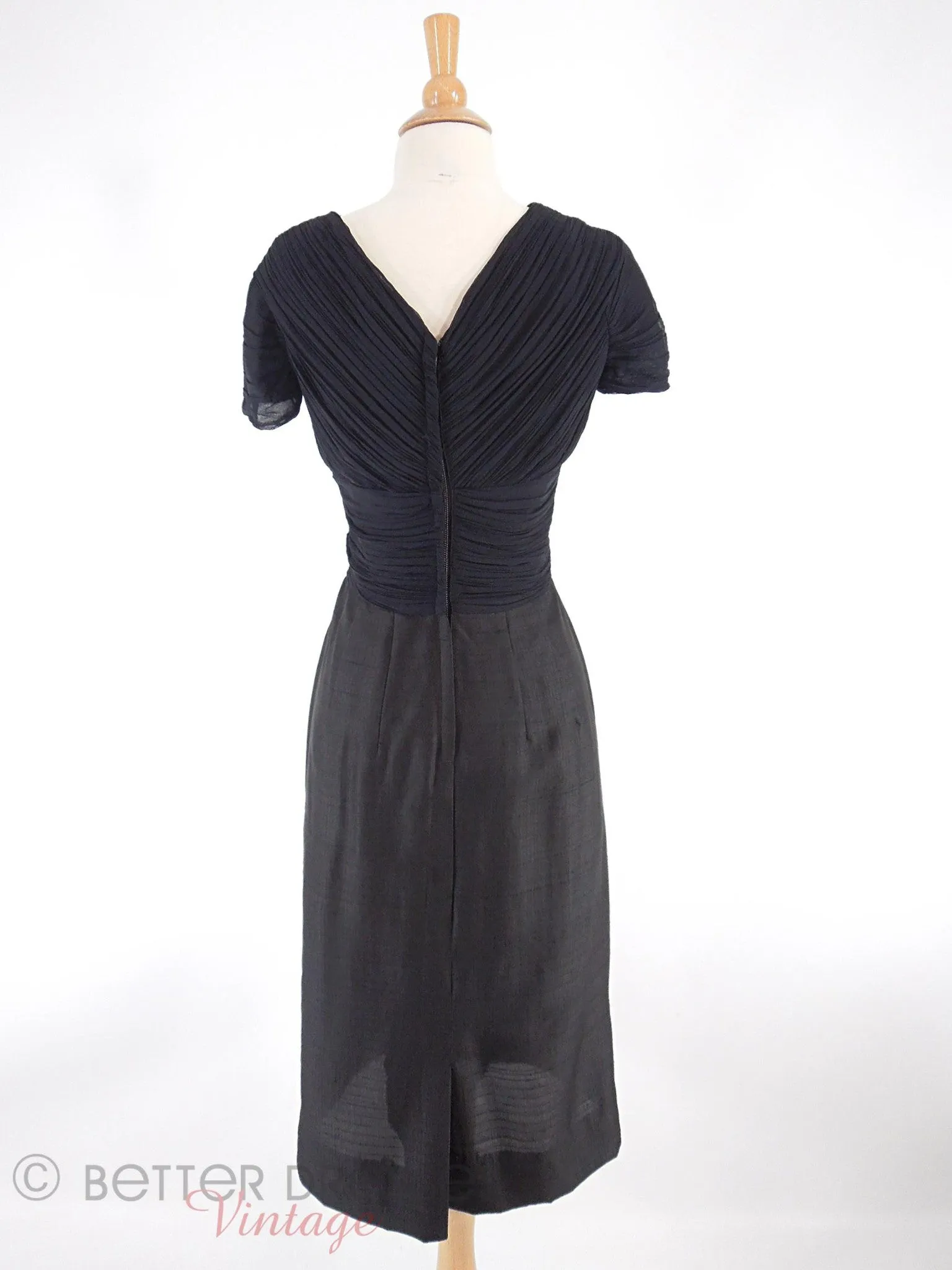 50s Little Black Ruched Bodice Dress - med