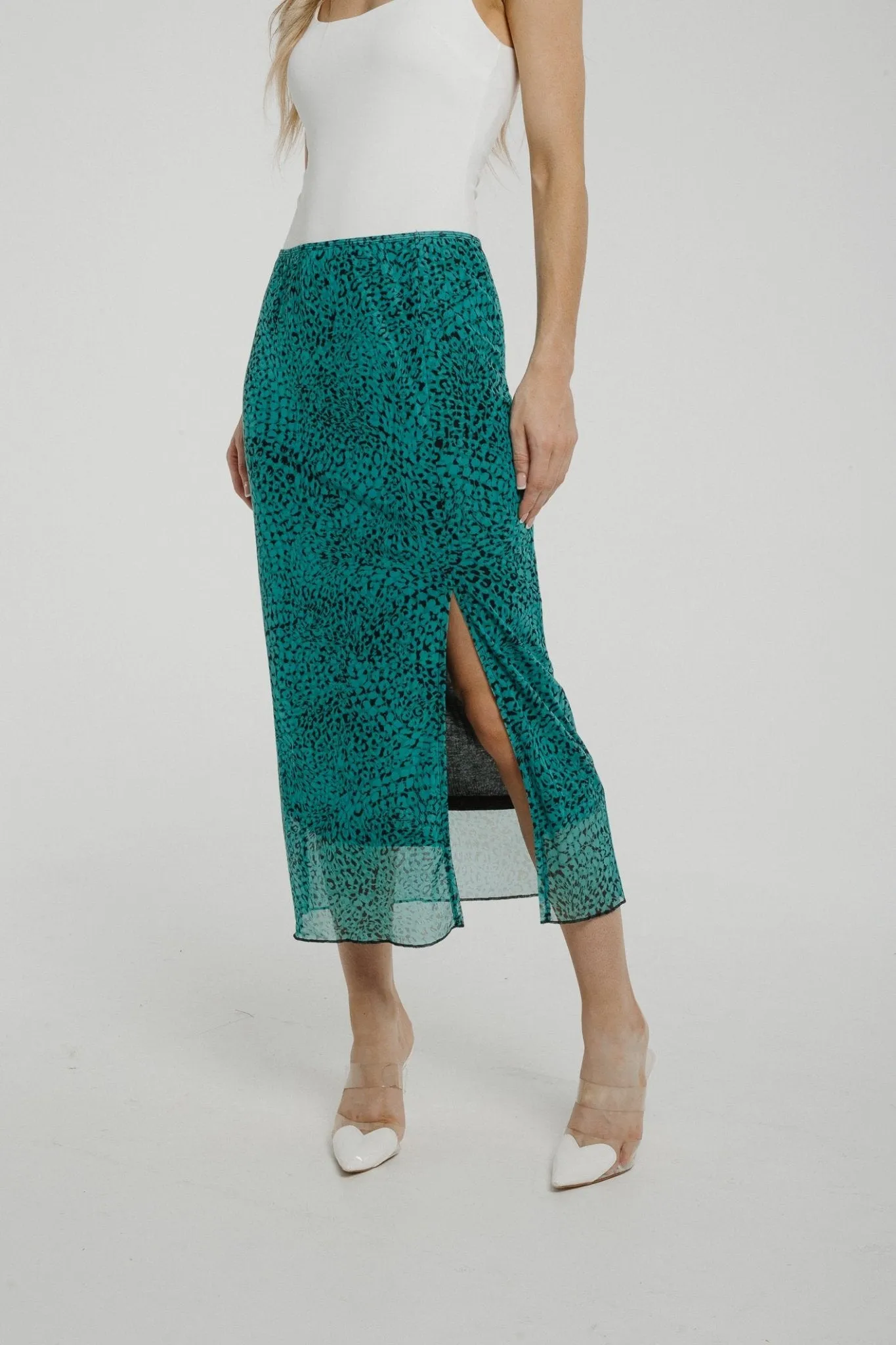 Becca Mesh Midi Skirt In Green Print