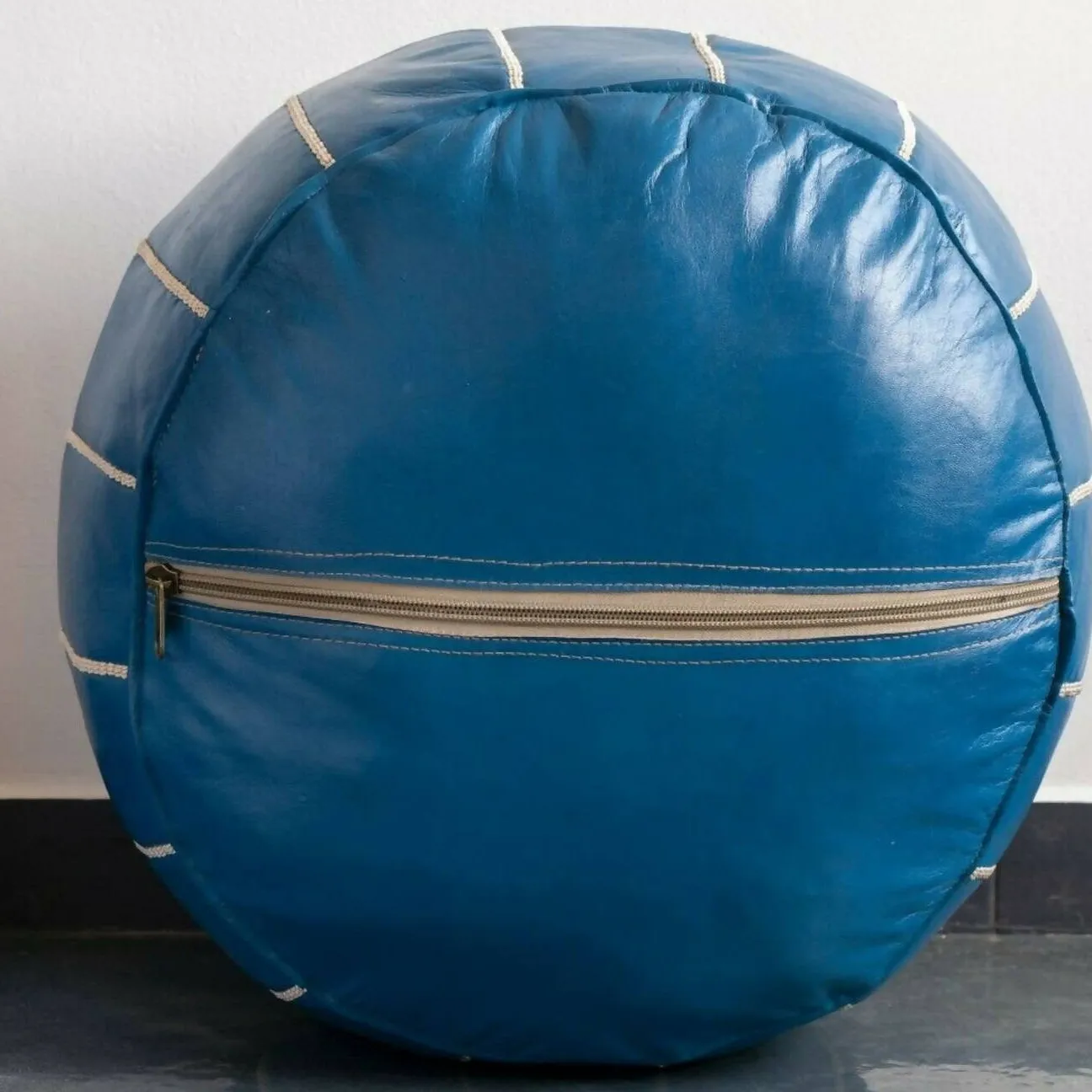 BLUE ROYAL POUF