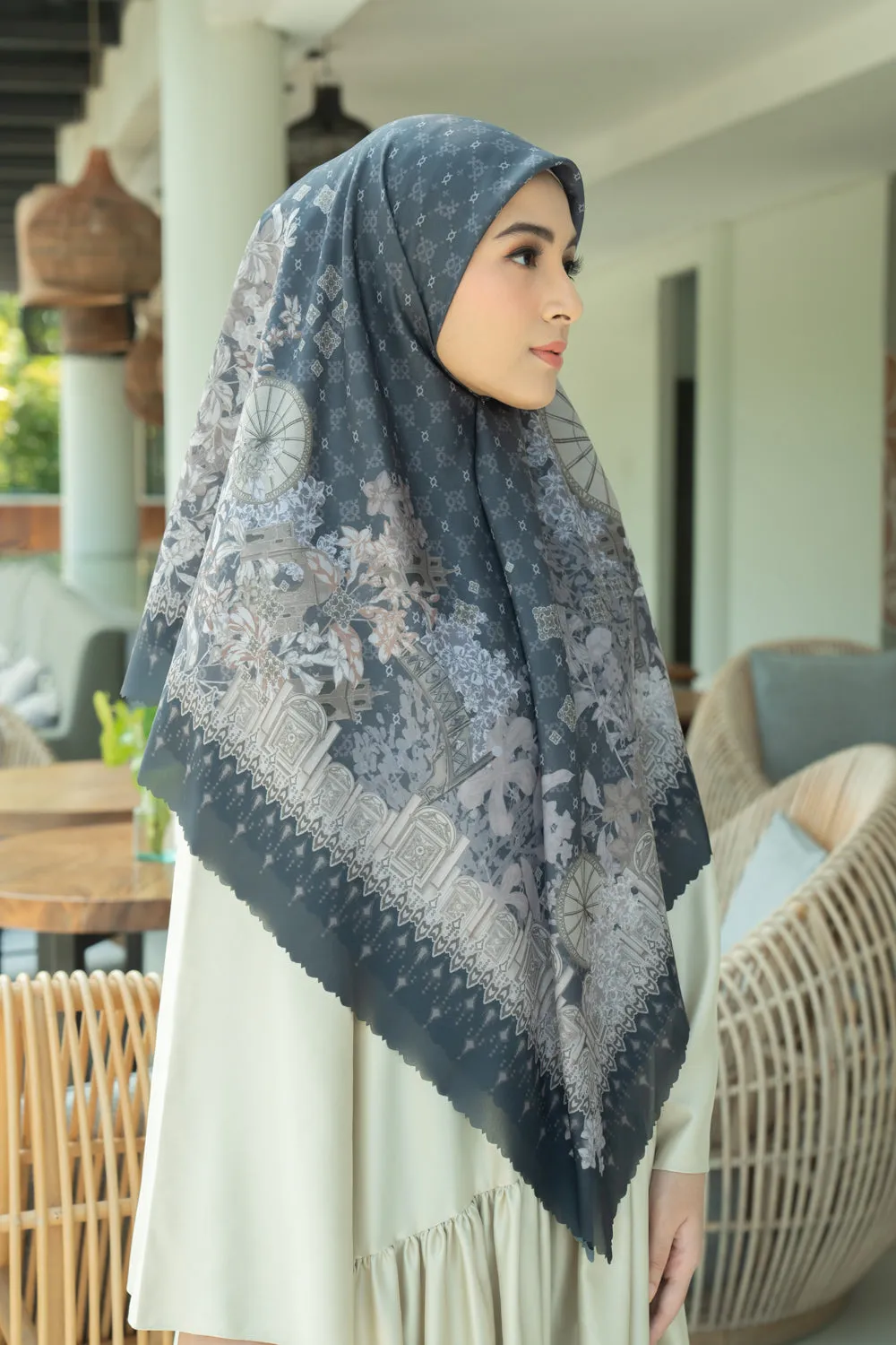 Cassia Scarf Syar'i Urban Truffle