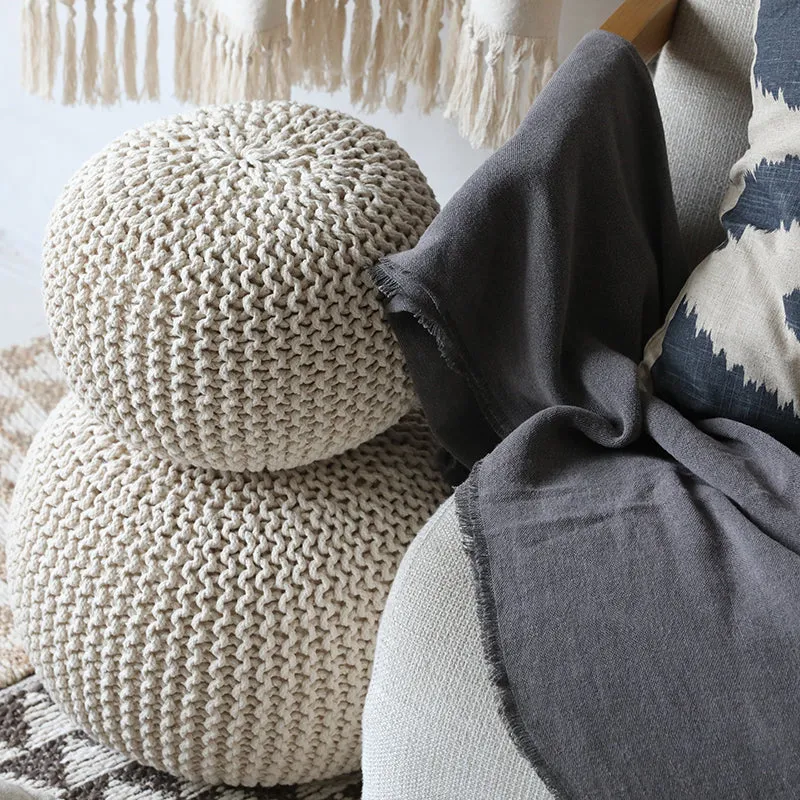 Chunky Knit Pouf