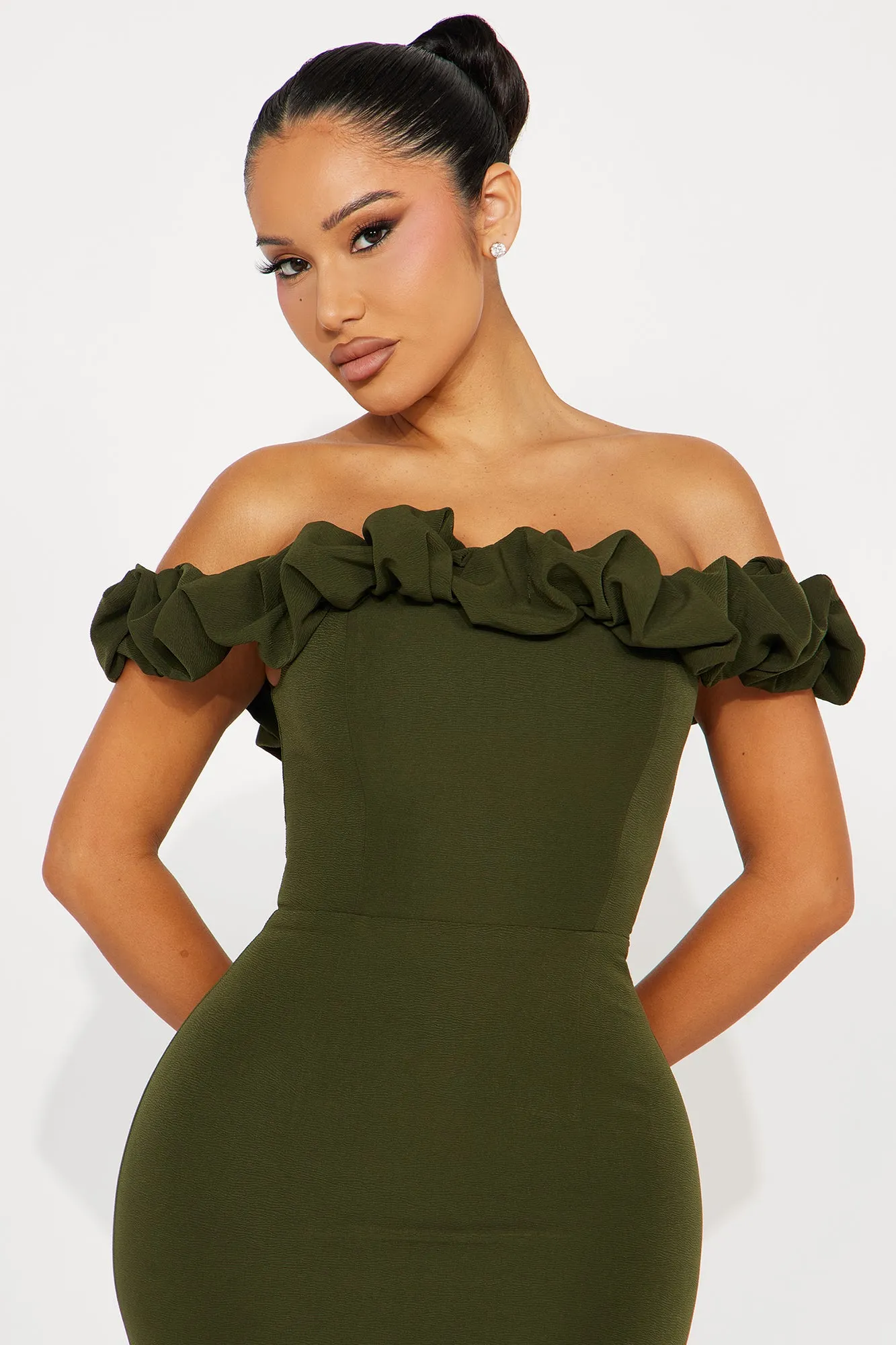 Daisy Off Shoulder Maxi Dress - Olive