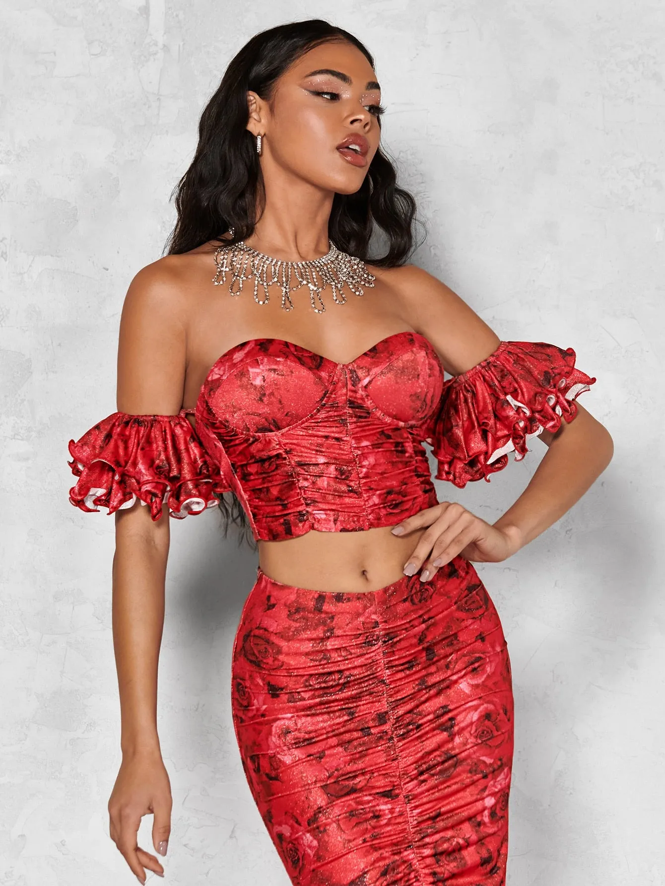 Floral Print Off Shoulder Puff Sleeve Ruched Crop Metallic Top