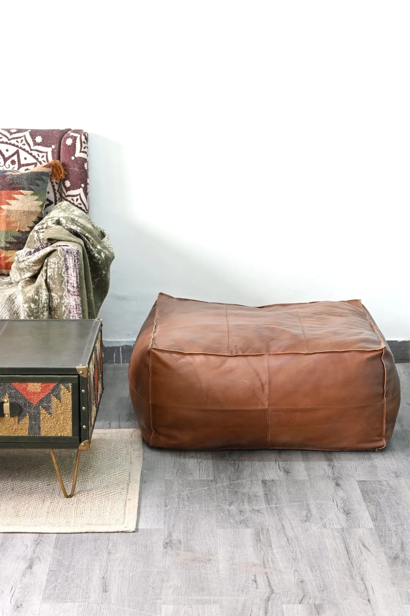 HARPER- CUBICAL  LEATHER POUF