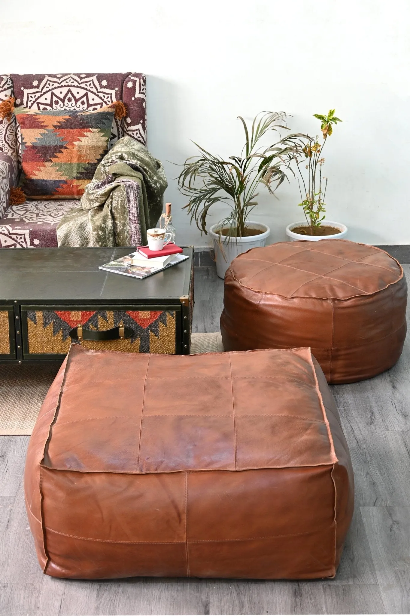 HARPER- CUBICAL  LEATHER POUF