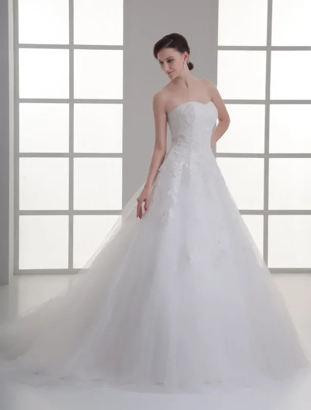 Ivory Sweetheart Neck Strapless Beading Net Wedding Dress