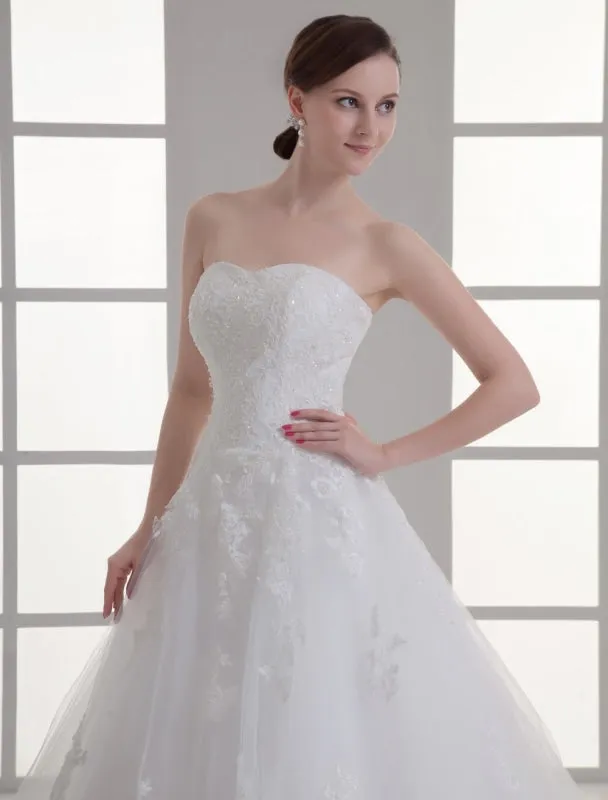 Ivory Sweetheart Neck Strapless Beading Net Wedding Dress