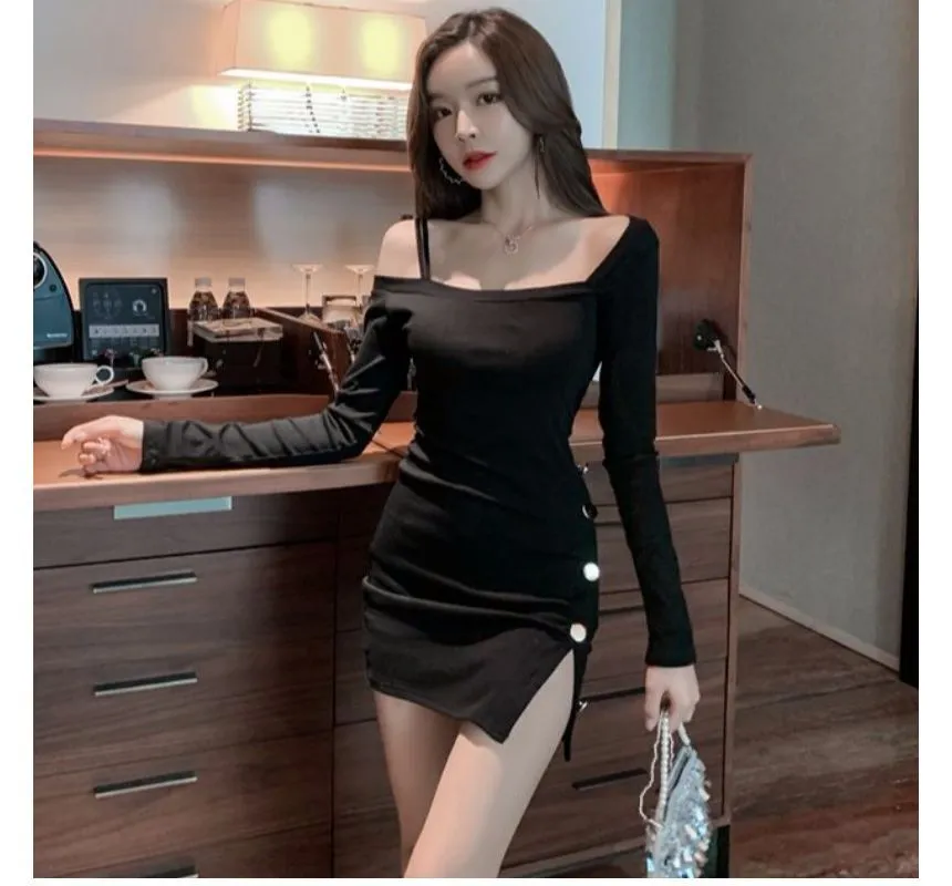 Long-Sleeve Cold Shoulder Button Accent Plain Slit Mini Bodycon Dress aa35