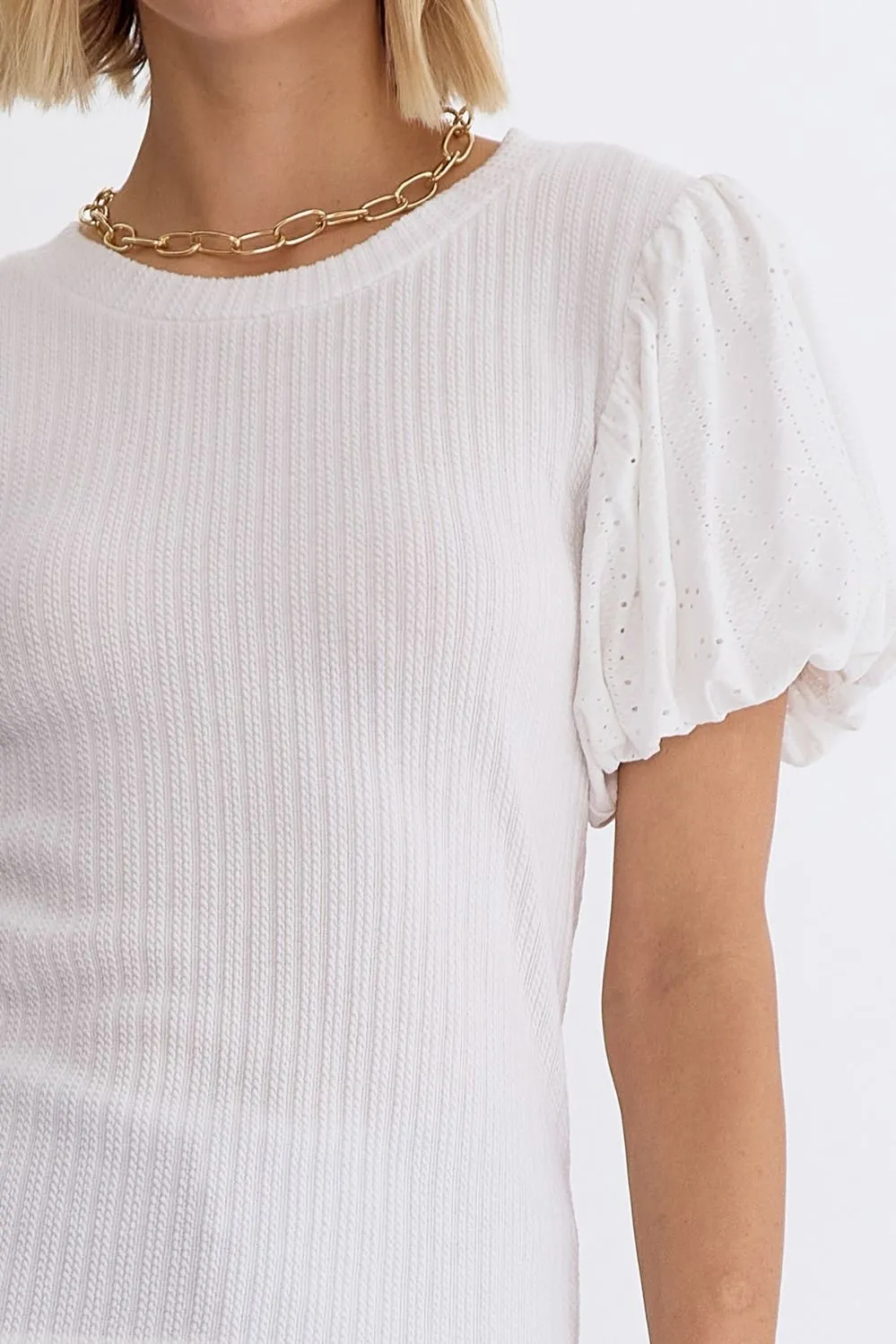 Round Neck Cable Knit Short Sleeve Top