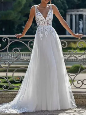 Simple Wedding Dress 2021 A Line V Neck Straps Sleeveless Lace Appliqued Tulle Bridal Gown