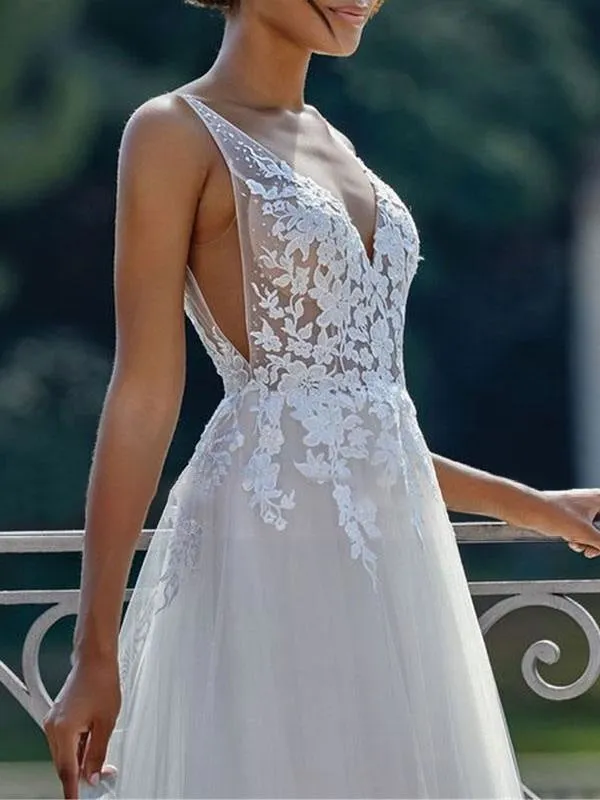 Simple Wedding Dress 2021 A Line V Neck Straps Sleeveless Lace Appliqued Tulle Bridal Gown