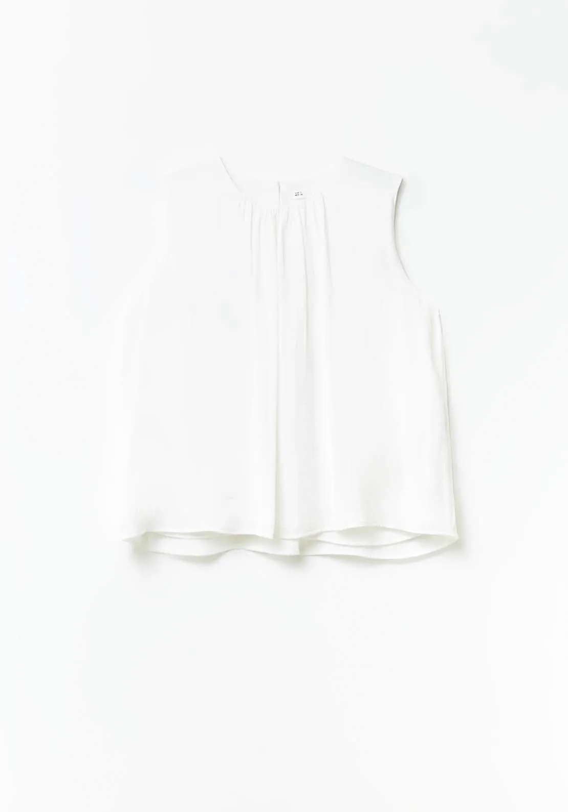 Sleeveless Fluid Pleated Top