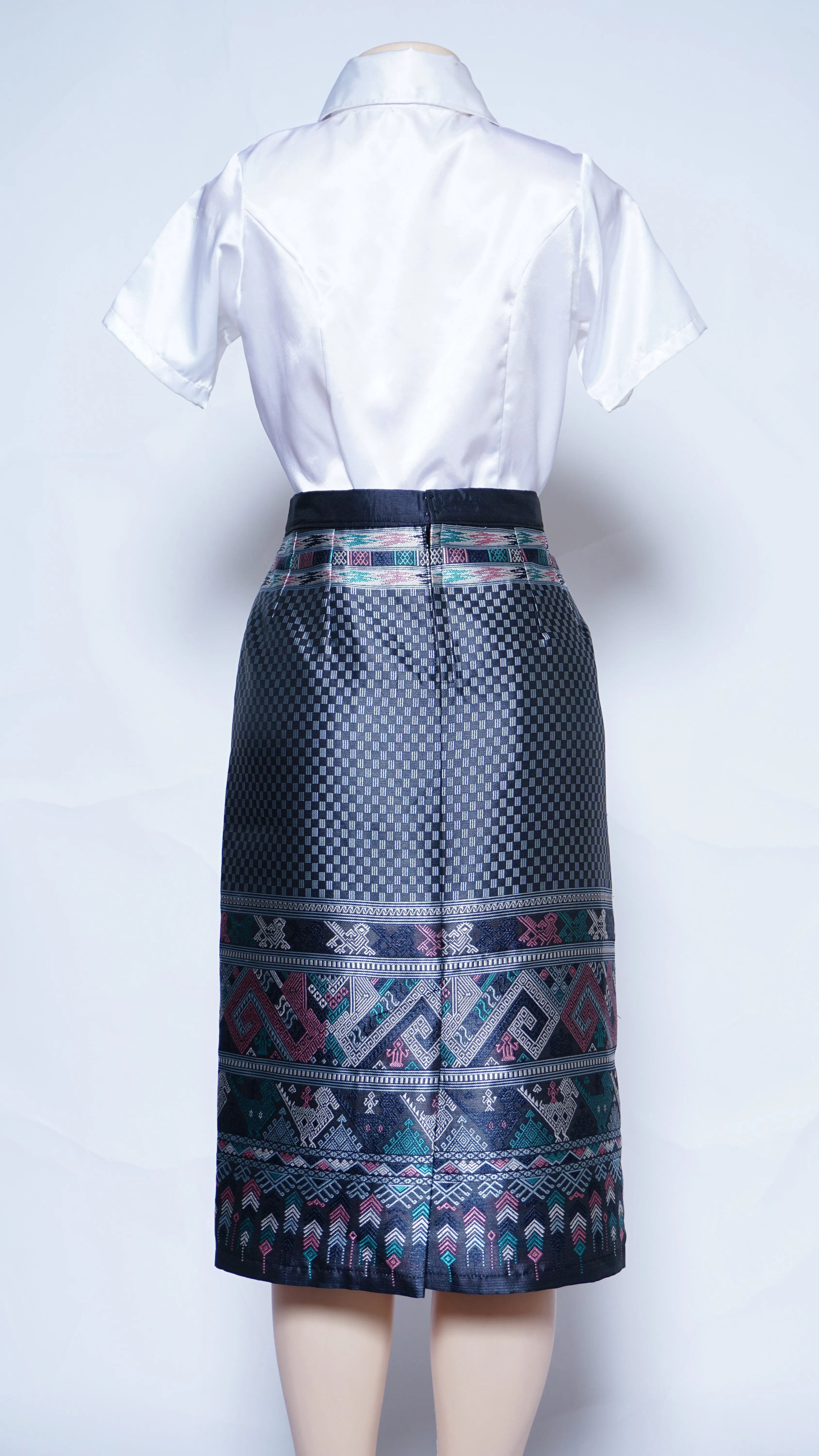 Thai Midi Skirt (32x29)