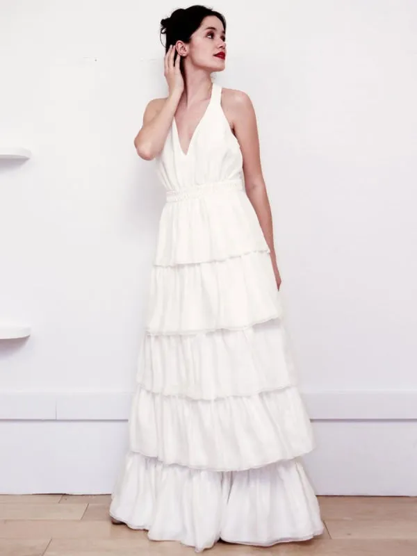 White Simple Wedding Dress Satin Fabric V-Neck Sleeveless Ruffles A-Line Long Chiffon Bridal Dresses